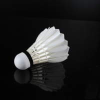 Usine en gros Absorption des chocs Badminton Plume Volant pour la compétition professionnelle