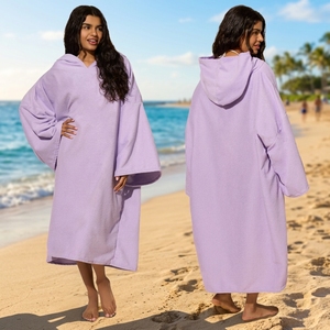 Poncho de Toalla con Capucha Unisex para Adultos, para Baño, Natación, Surf y Playa, Absorbente, de Secado Rápido, Microfibra, Color Lila Morado, Hecho en China - Product Image 4