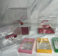Boîte de présentation PET 4x4 pouces avec trou sur le dessus pour emballages personnalisés de cake pops, bonbons et fruits