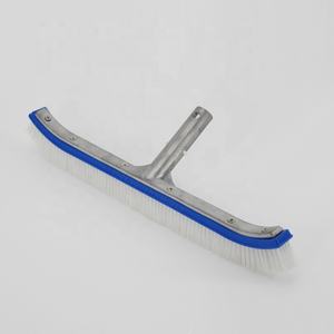 <span class=keywords><strong>Brosse</strong></span> de <span class=keywords><strong>piscine</strong></span> standard/avec manche en aluminium 18 "<span class=keywords><strong>brosse</strong></span> d'<span class=keywords><strong>angle</strong></span> de <span class=keywords><strong>piscine</strong></span> pour le nettoyage intensif des sols et des murs de natation - Product Image 5