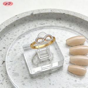 แหวนแต่งงานโรแมนติก Hengdian Jewelry แหวนทองคำขาว 18K ชุบทอง ประดับเพชรซิคอนเกรด AAA ดีไซน์อินฟินิตี้ สำหรับผู้หญิง - Product Image 2