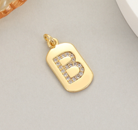 Vente en gros de pendentifs lettres en or massif 14k moissanite a-z 26 lettres pendentifs colliers bijoux pour femmes