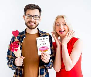 Carte coquine de la <span class=keywords><strong>Saint</strong></span>-<span class=keywords><strong>Valentin</strong></span> pour petit ami petite amie carte de voeux drôle cadeaux pour lui ses cartes d'anniversaire pour mari femme - Product Image 1