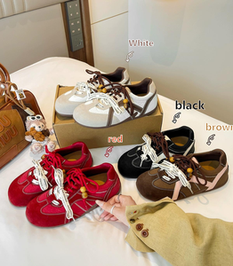 Nuovi Arrivi Autunno 2025: Scarpe Casual Retrò con Rialzo Interno Stile Tedesco per Ragazze, Ideali per Passeggiate e Sport <span class=keywords><strong>all</strong></span>'Aperto - Product Image 2