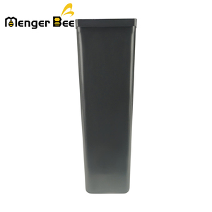 Low Price Bees Plastic Feeder Beekeeping Plastic <b>Black</b> Bee Hive Deep Frame Feeder with Wood Lid Bee Feeder - Product Image 6