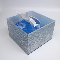 Vente en gros Boîte cube de mouchoirs en lucite Boîte acrylique en plexiglas plexiglas argenté personnalisée à la mode Mouchoirs Dongguan LLTL