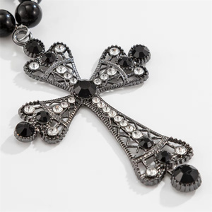 Collares con colgantes de Cruz de cristal hueco grande para mujer, cadenas de cuentas de boda a la moda para mujer, accesorios en el cuello, joyería de moda - Product Image 5