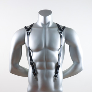 Arnés de cuero sintético negro para hombre con tirantes, correa de hombro, arnés de pecho y cinturón de cadena ajustable, estilo punk <span class=keywords><strong>gay</strong></span> para discoteca/disfraz - Product Image 4