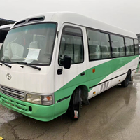 Bus Toyota Coaster d'occasion pas cher, approvisionnement en gros, 20-30 places, minibus diesel, bus scolaire pour le Ghana