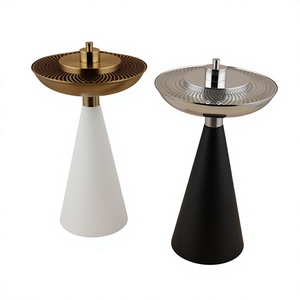 Quemador de Incienso Cónico de Vidrio Moderno, Ecológico, Aromático, Estilo Árabe, Verde Mate, con Base Metálica y Rejilla, Empacado en Cartón - Product Image 1