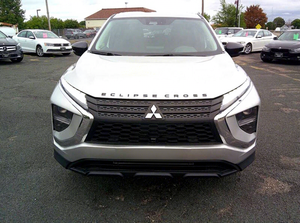 Mitsubishi Eclipse Cross LE d'occasion à bas prix, modèle 2022, à vendre - Product Image 2
