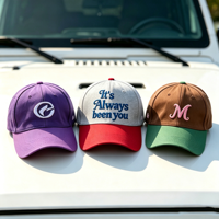 Groothandel Zwarte Brim Two Tone Trucker Pet 100% Katoen 5 Panel Premium Gestructureerde Baseball Cap met Aangepaste Logo Borduring