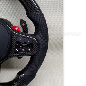 Volant en cuir et fibre de carbone avec écran LED amélioré compatible avec <span class=keywords><strong>BMW</strong></span> Série 1 <span class=keywords><strong>2</strong></span> 3 4 Z4 F40 F44 F90 G11 G20 G21 G38 G28 G29 G80 M3 G82 - Product Image 6