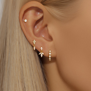 Pendientes de Aro con Borla de Plata 925 y Zirconia, Diseño de Corazón y Estrella de Ocho Puntas en Oro de 18K, para Uso Diario - Product Image 2