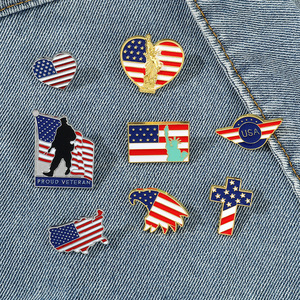 Venda quente Dia da Independência Americana Bandeira Broche Estátua Liberdade Cruz-Metal Pin Gravado Badge Bag Decoração - Product Image 1