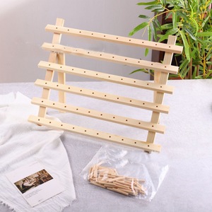 Porta fili in <span class=keywords><strong>legno</strong></span> per cucire e ricamo rastrelliera e Organizer filo per cucire con ganci appesi - Product Image 3