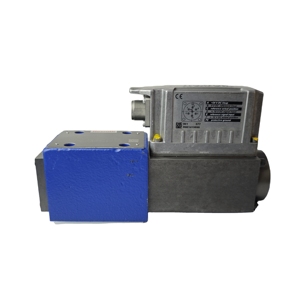 Vanne de commande directionnelle Rexroth 4WRPEH R901411433 4WRPEH10C4B100L-30/M/24A1 - Product Image 1