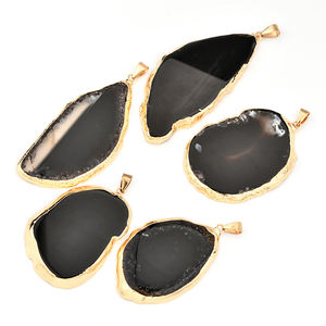 उच्च गुणवत्ता वाले उत्पादों फैशनेबल गहने <span class=keywords><strong>Agate</strong></span> स्लाइस लटकन कस्टम ज्वलंत रंग सोने रिम सुलेमानी लटकन - Product Image 2