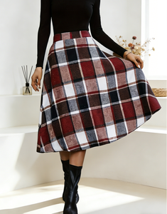 Falda de poliéster y elastano a cuadros de invierno, talla grande, informal, hasta la rodilla, con cintura natural para mujer - Product Image 2