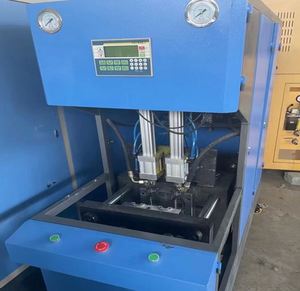 Machine de soufflage de bouteilles PET de remplissage à chaud de cavité semi-automatique en acier inoxydable de haute qualité - Product Image 5