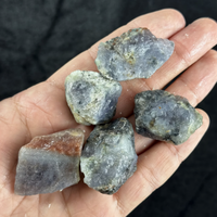 Natürliche Blutroter Iolith Edelsteine Seltene Rohkristalle Hochwertige Dichroismus-Cabochons für Schmuckherstellung