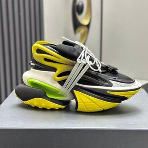 Zapatos Deportivos Cómodos de Suela Gruesa Hechos a Medida para Hombre con Propiedades Antideslizantes y Resistentes al Agua, Parte Superior de Malla, Primavera - Product Image 2