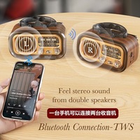 Support de téléphone sans fil multifonctionnel pour radio et audio à chargement solaire Caisson de basses portable de haute qualité Rétro BT Mini Haut-parleur d'extérieur