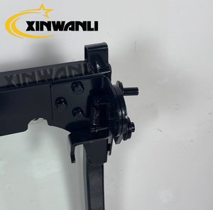 L'ensemble de pare-brise avant de l'excavatrice SK200-6 convient aux pièces de machines de construction Komatsu. - Product Image 2