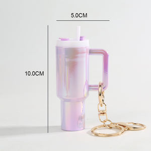 Sangat Populer di Eropa dan Amerika, Gantungan Tas Custom, Liontin Mini <span class=keywords><strong>Tumbler</strong></span>, Tempat Chapstick, Gantungan Kunci Cangkir Kecil untuk Tas - Product Image 2