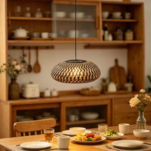 Lampada a Sospensione in Bambù Intrecciato per Isola Cucina, <span class=keywords><strong>Paralume</strong></span> Nero Fatto a Mano, Lampadario <span class=keywords><strong>Artigianale</strong></span> - Product Image 2