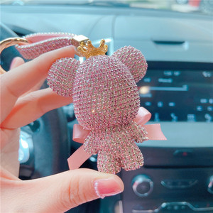 Porte-clés Ours Cartoon Fait Main avec Strass – Accessoire Promotionnel Scintillant pour Clés - Product Image 6