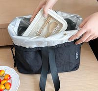 Neue Lunchtasche im japanischen und koreanischen Stil, große Kapazität, tragbare, thermisch isolierte Kühltasche mit Kordelzug für Picknick-Bento-Box-Aufbewahrung