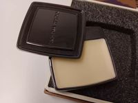 Étui à parfum solide Design personnalisé Recharge magnétique Emballage de conteneur en métal de luxe Compact en métal populaire