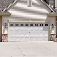 La porte de garage résidentielle automatique en acier isolée en mousse PU de luxe 16x7 avec fenêtres incurvées