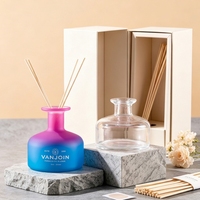 Bouteilles de diffuseur à roseaux en verre vides de 100 ml et 200 ml, vente en gros, rondes, de luxe, pour aromathérapie, pot de parfum d'intérieur, personnalisables, OEM, directement de l'usine