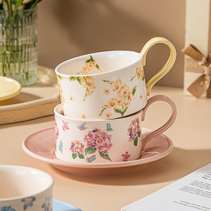 Wholesale Floral Tea <b>Cups</b> and Saucers Porcelain Coffee and Tea <b>Cup</b> <b>Sets</b> - Product Image 5