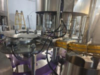 Machine de traitement d'huile GMP 3000-25000BPH pour huile de soja et de maïs avec régulation de vitesse par variateur et réservoir en acier inoxydable SUS304 de qualité alimentaire