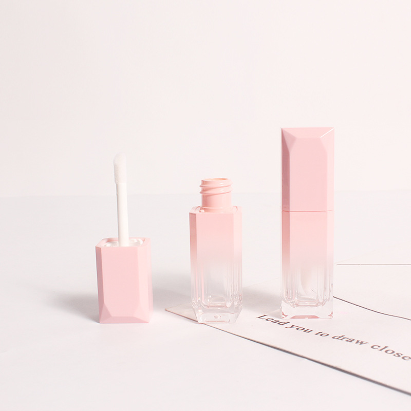 Wholesale 4.5ml Square Empty Lip Oil Containers Portable Plastic Cute Soft Brush Plastic Lip Gloss Tubes