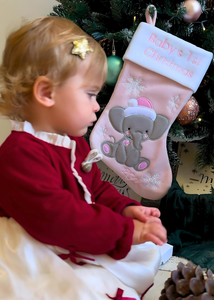 Nouveau-né bébé fille et garçon premiers bas de Noël et sacs-cadeaux conception d'éléphant boules suspendues décor de Noël - Product Image 5