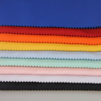 Tissu d'uniforme hospitalier respirant et absorbant en popeline de polyester/coton Tc 65/35 pour infirmière, médecin, vêtement médical
