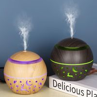Nouvel Arrivage Mini Humidificateur d'Air Ultrasonique en Forme de Champignon Creux avec Lumières LED à Changement de Couleur et Diffuseur d'Arômes pour la Maison