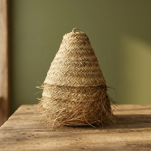 Abat-jour en paille naturelle fait main, tissage de bambou, décoration artisanale Wabi Sabi pour la maison - Product Image 2
