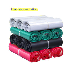 Bolsas de Envío Ajustables Resistentes de 12x15.5 Pulgadas, Paquete de 100, Color Negro, Grosor de 0.5 Mil, Varios Colores, Venta al por Mayor y al Detal de Fábrica GTU - Product Image 6