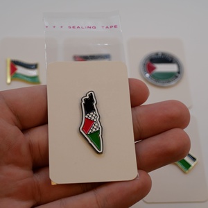 Ensemble de badges en émail personnalisés avec drapeau et carte de Palestine modernes, emblèmes nationaux palestiniens pour la décoration de téléphone - Product Image 4