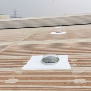Puits de lumière tubulaires de haute qualité pour les ateliers Fenêtres de toit de tunnel de soleil étanches à la chaleur au <span class=keywords><strong>prix</strong></span> d'usine - Product Image 1