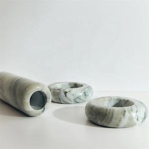 Surface aiguisée par vase en pierre moléculaire de marbre vert élégant de flore de Raggio Verde - Product Image 3