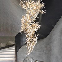 Lustre d'escalier de luxe en cuivre massif, suspension pour plafond haut pour villa duplex et salon à double hauteur