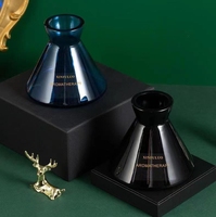 Ornements décoratifs Bouteille diffuseur d'aromathérapie de style nordique Bouteille de parfum en verre de rotin sans feu