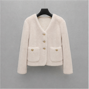 Veste en laine bouclée 100% blanche pour femmes, col en V, boutons dorés, poches, coupe courte, <span class=keywords><strong>manteau</strong></span> d'hiver luxueux - Product Image 2