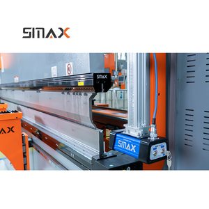 Presse plieuse CNC robuste pour le pliage de boîtes avec protection laser avancée de la part de l'usine SMAX - Product Image 5